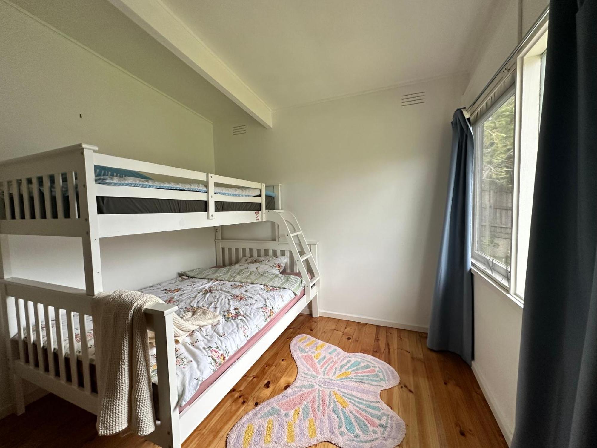 Getaway Byo Linen And Towels 750m Walk To